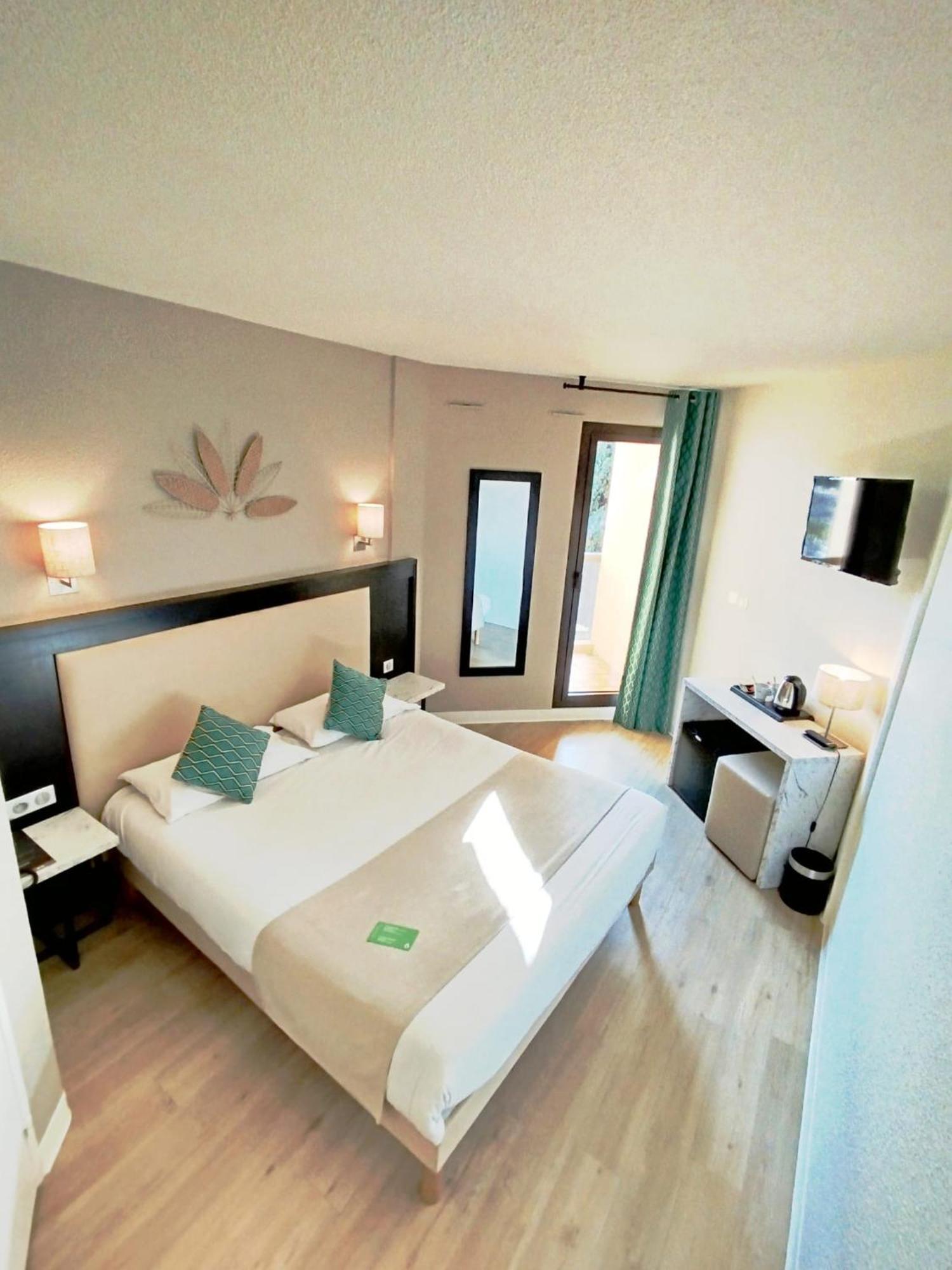 Hotel Le Collier Antibes Ngoại thất bức ảnh