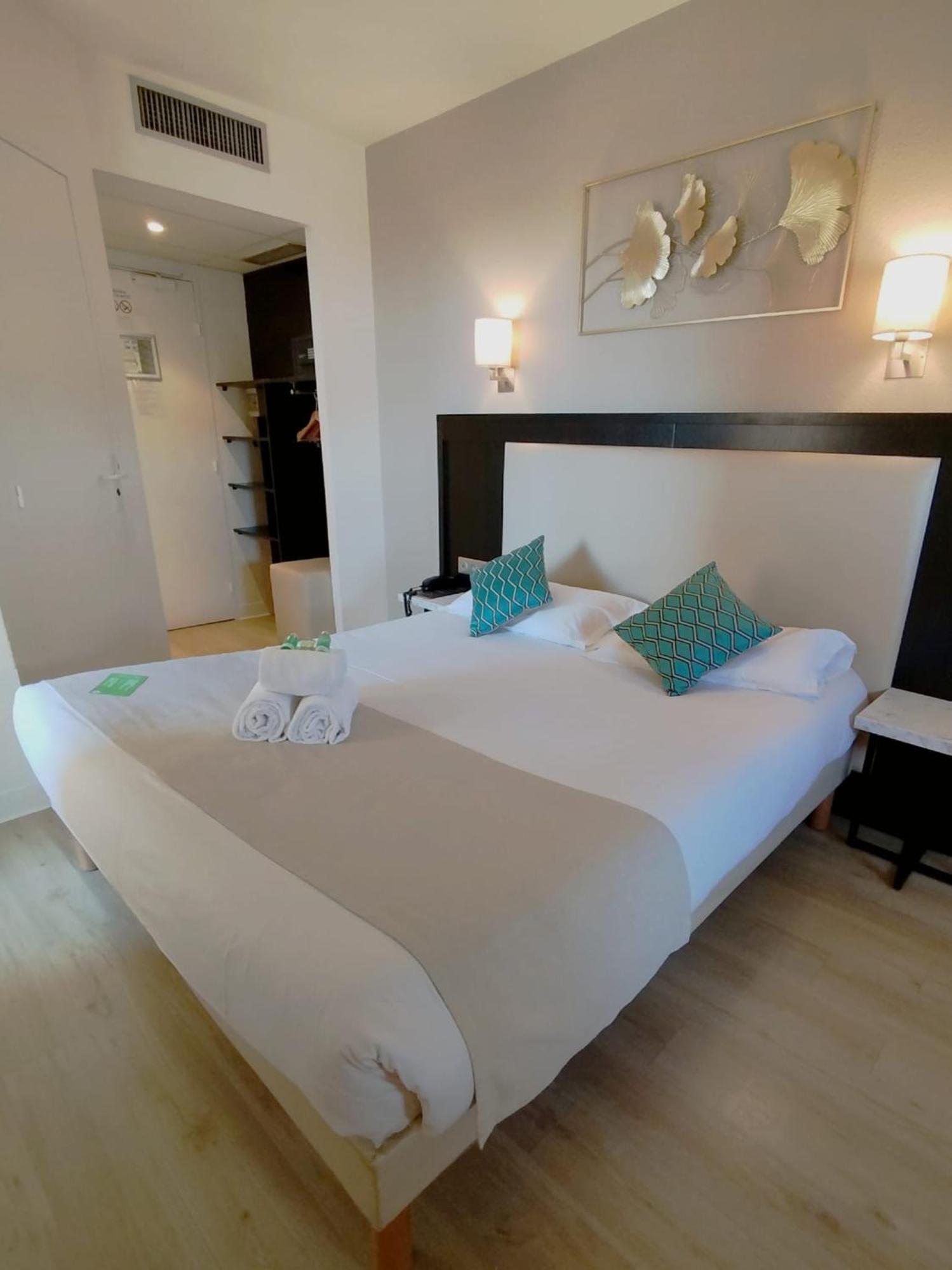 Hotel Le Collier Antibes Ngoại thất bức ảnh