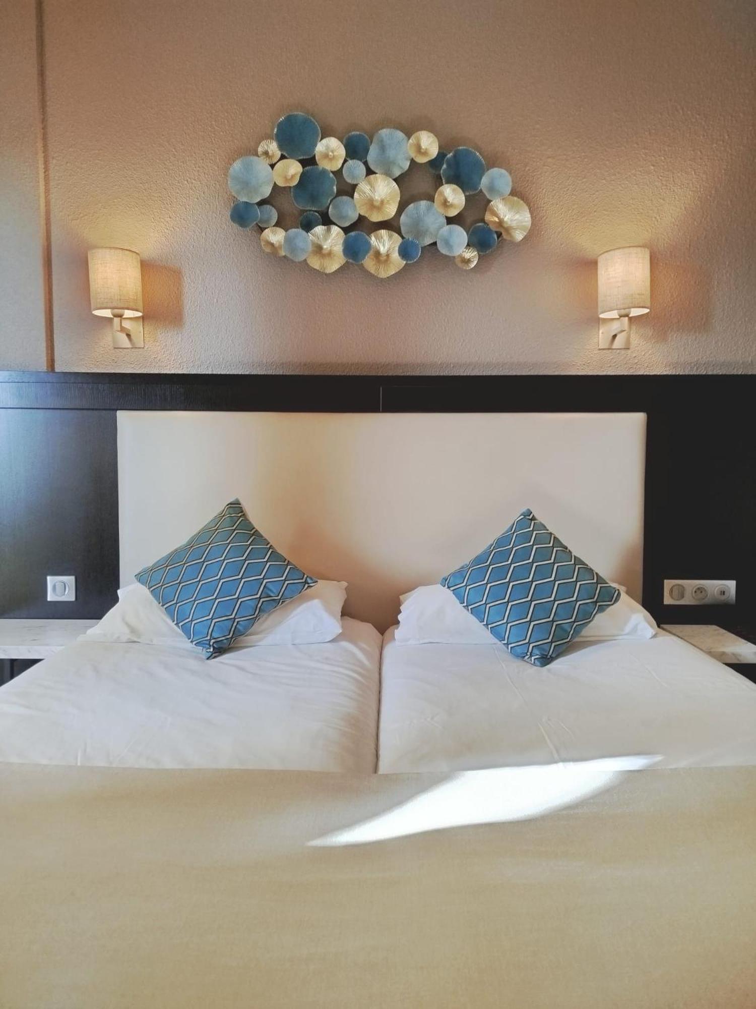 Hotel Le Collier Antibes Ngoại thất bức ảnh