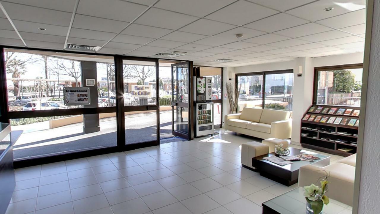 Hotel Le Collier Antibes Ngoại thất bức ảnh